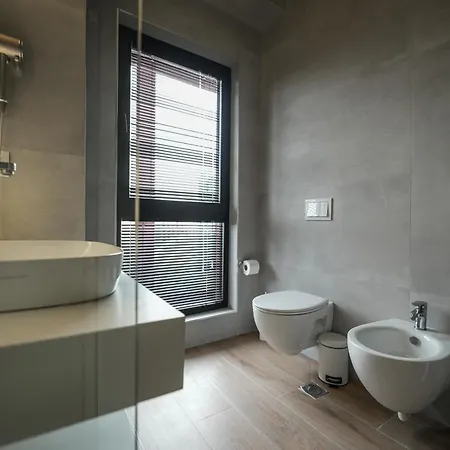 Ral 01 Apartman Tirana